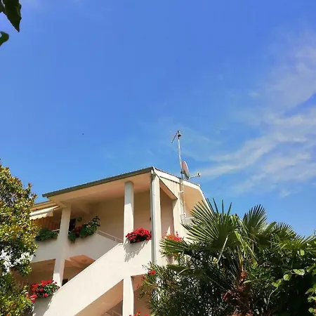 Apartments Villa Martinuzzi Rovinj Extérieur photo